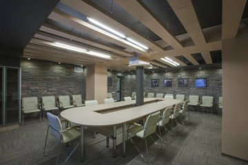 Бизнес в сердце курорта: корпоративные возможности отеля «Россия»